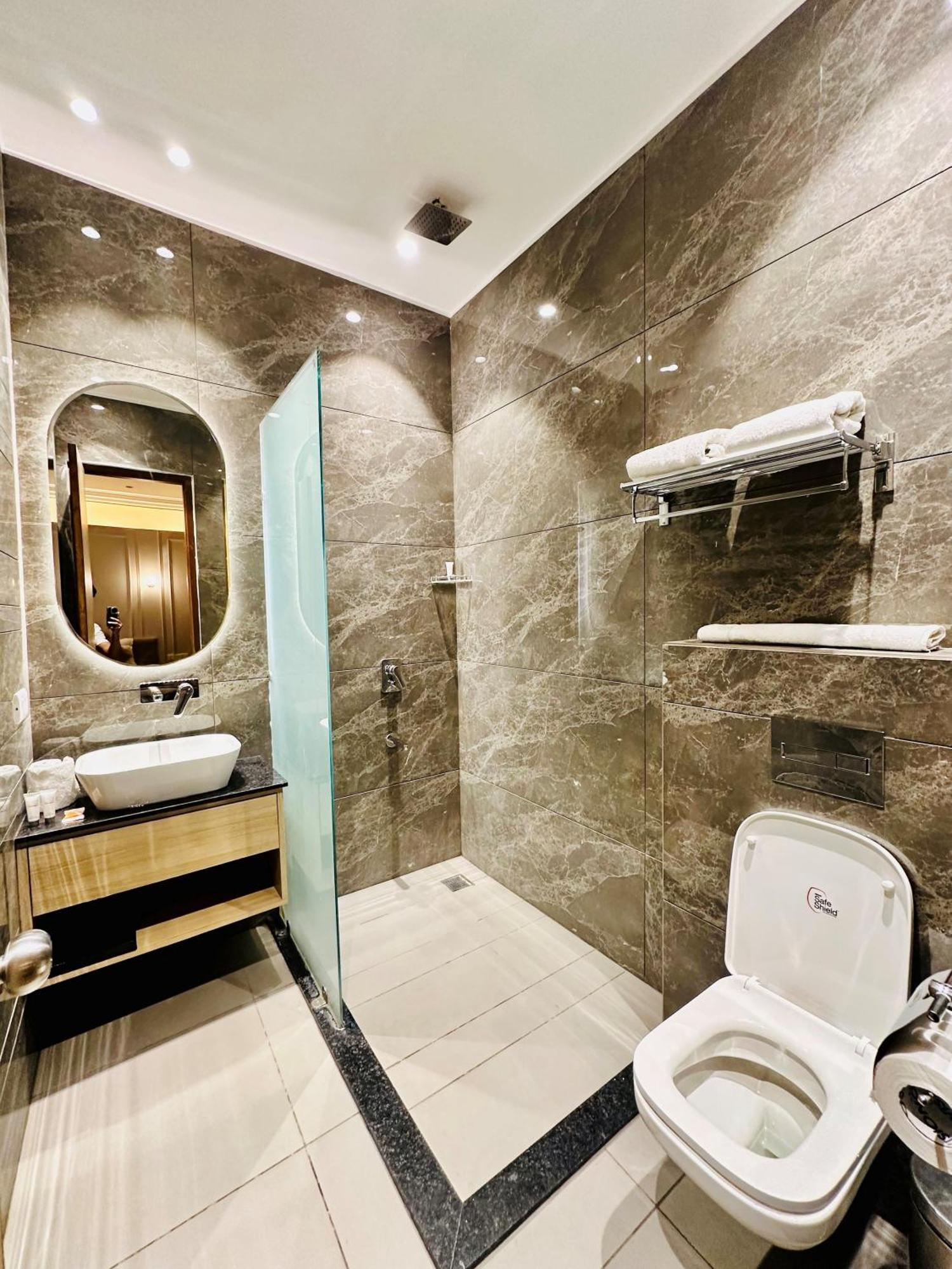 Hotel Euphoria Green Амрітсар Екстер'єр фото